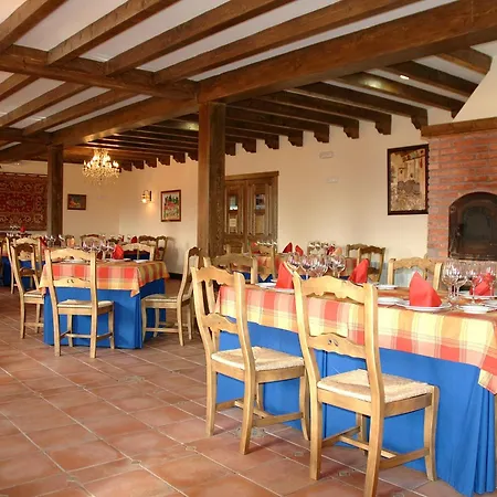 Garabatos Отель Наварредонда-де-Гредос