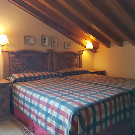 Garabatos Отель Наварредонда-де-Гредос