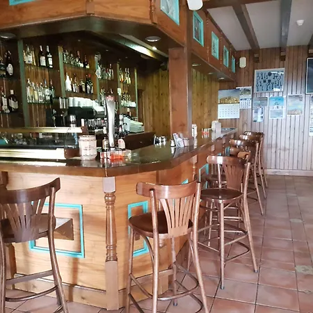 Отель Garabatos Наварредонда-де-Гредос