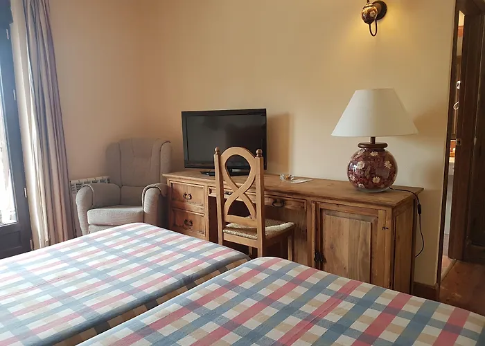 Garabatos 2* 나바레돈다 데 그레도스