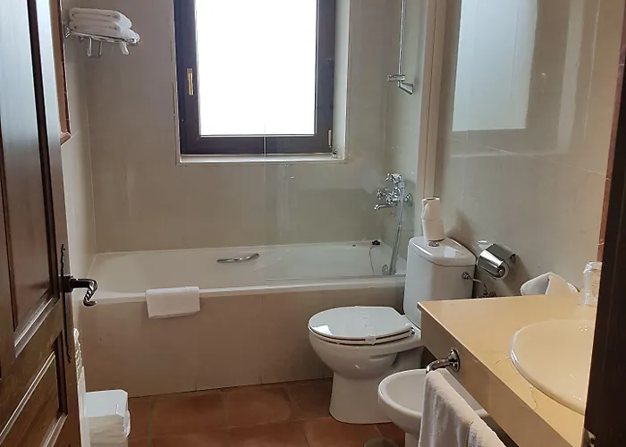 호텔 Garabatos 나바레돈다 데 그레도스